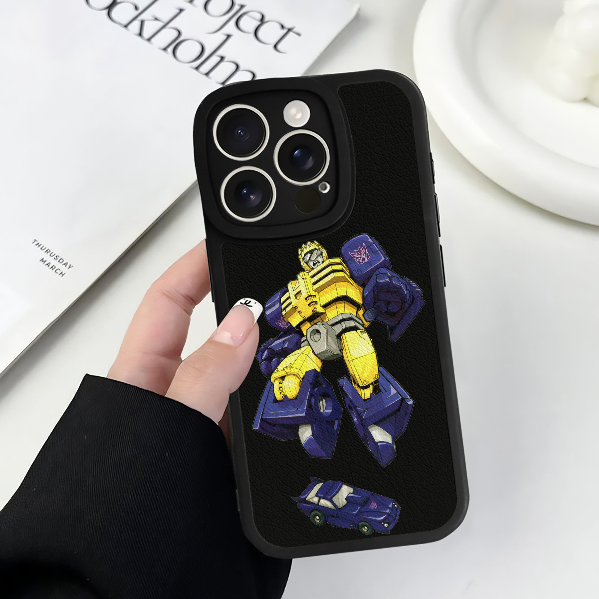 （画像用）  【iPhone 16シリーズ対応】シリコンスマホケース（レザー調） 材質：シリコン